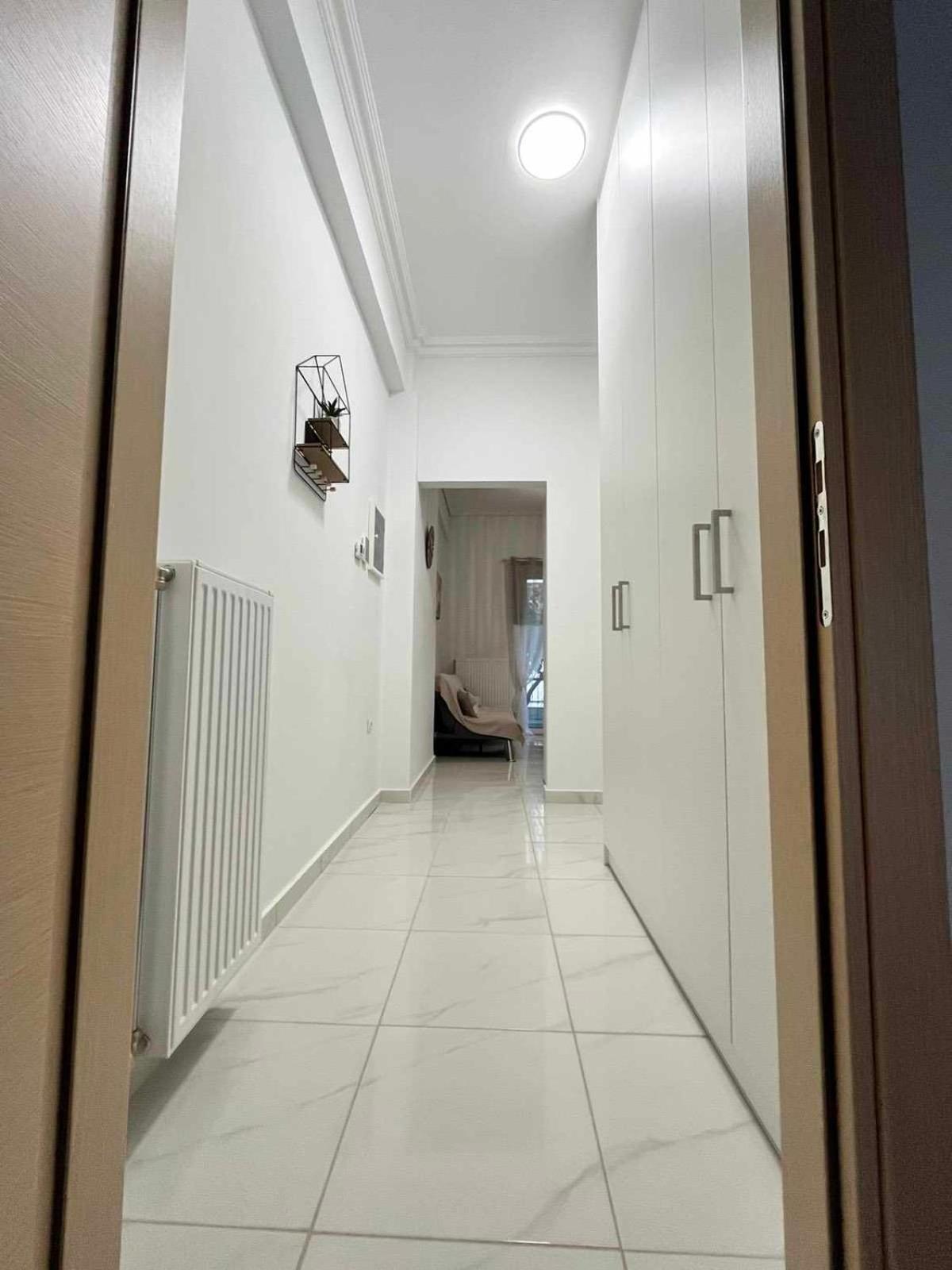 Elegant & Modern Apartment Near To Athens Riviera พีเรียส ภายนอก รูปภาพ